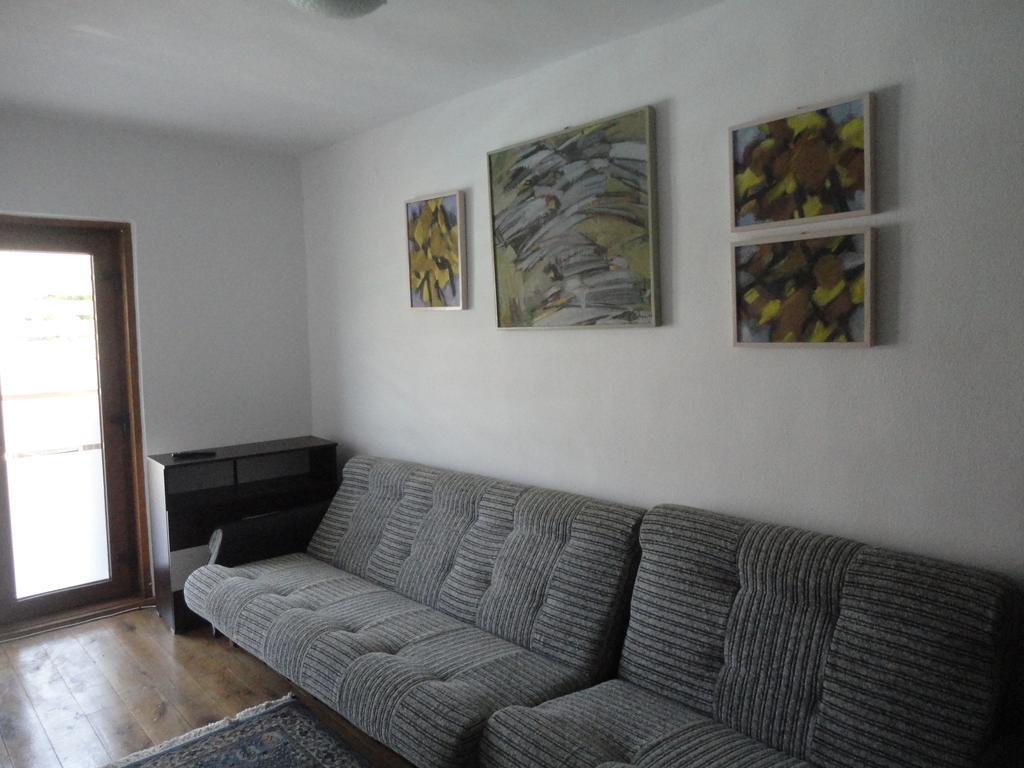 Vila Villador Piatra Neamt Room photo